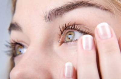 Ученые: цвет глаз влияет на душевные заболевания