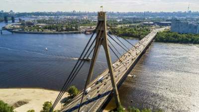 В Киеве вновь ограничат движение по Северному мосту