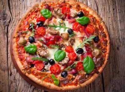 Итальянские ученые назвали рецепт пиццы, замедляющей рост рака