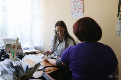 Украинских врачей хотят озадачить получением лицензий