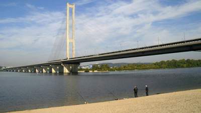 В Киеве на несколько недель ограничат движение по Южному мосту