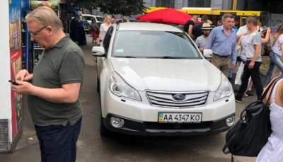 Киевлян возмутил очередной «герой парковки»