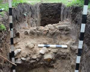 В Киево-Печерской лавре археологи обнаружили оборонительную стену