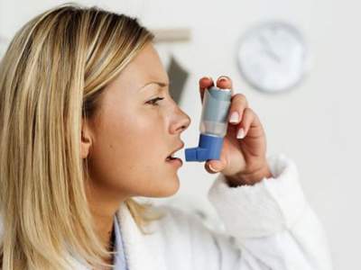 Медики рассказали, как самостоятельно распознать астму